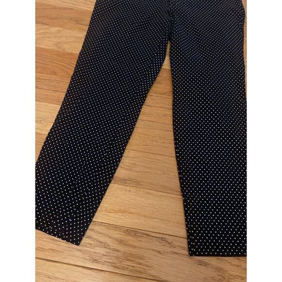 Old navy women’s low rise black polka dot skinny ankle pants size 8P - Picture 2 of 9